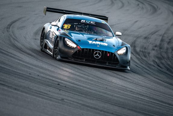 REC: Успех YADRO Motorsport на четвертом этапе серии