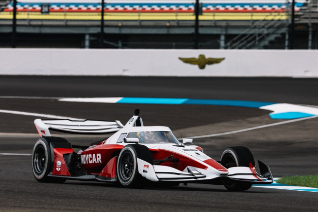 IndyCar: Первые тесты машины IR-28 проходят успешно