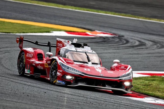WEC: &laquo;6 часов Фудзи&raquo; выиграла Toyota, Alpine на подиуме